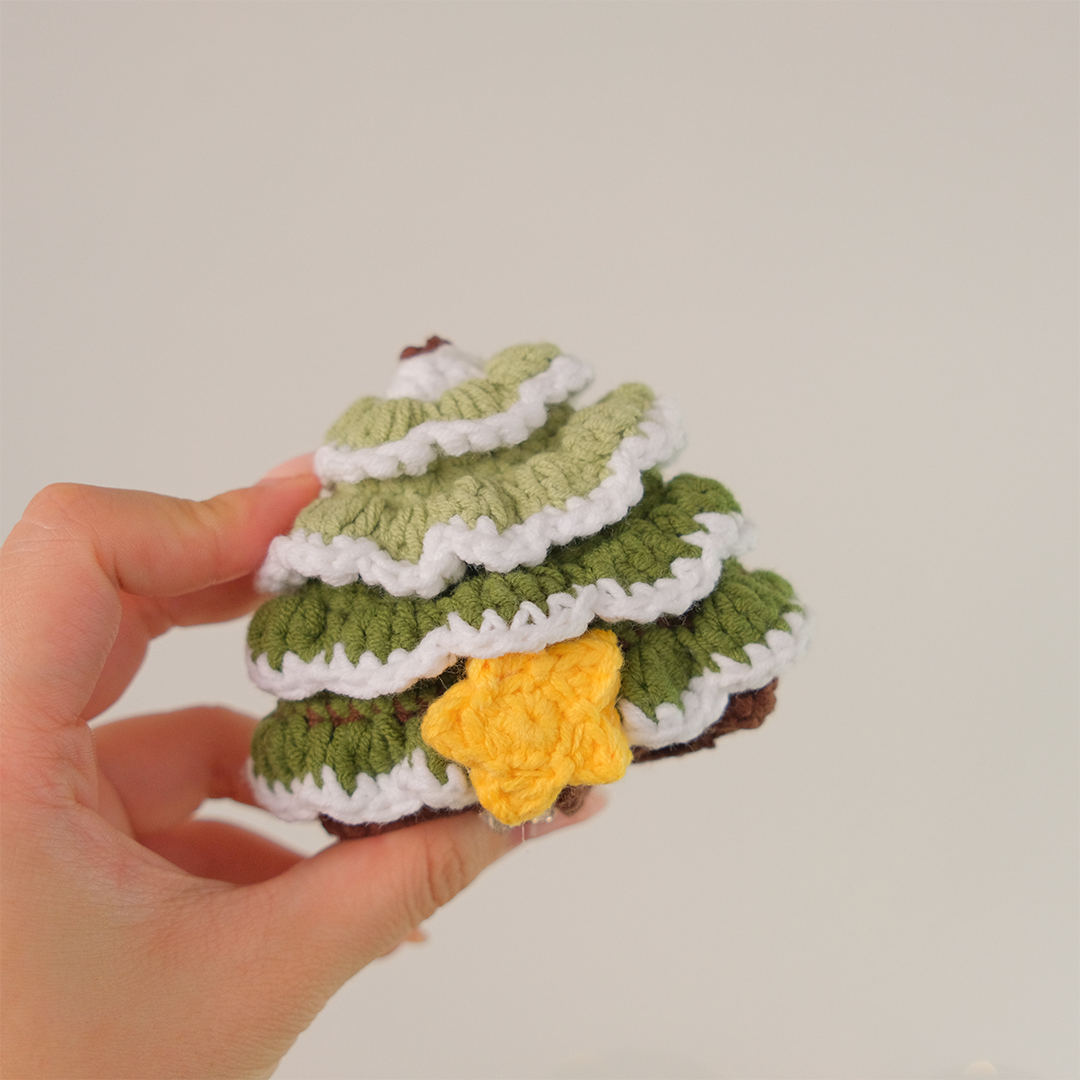 Crochet Christmas Key Pouch