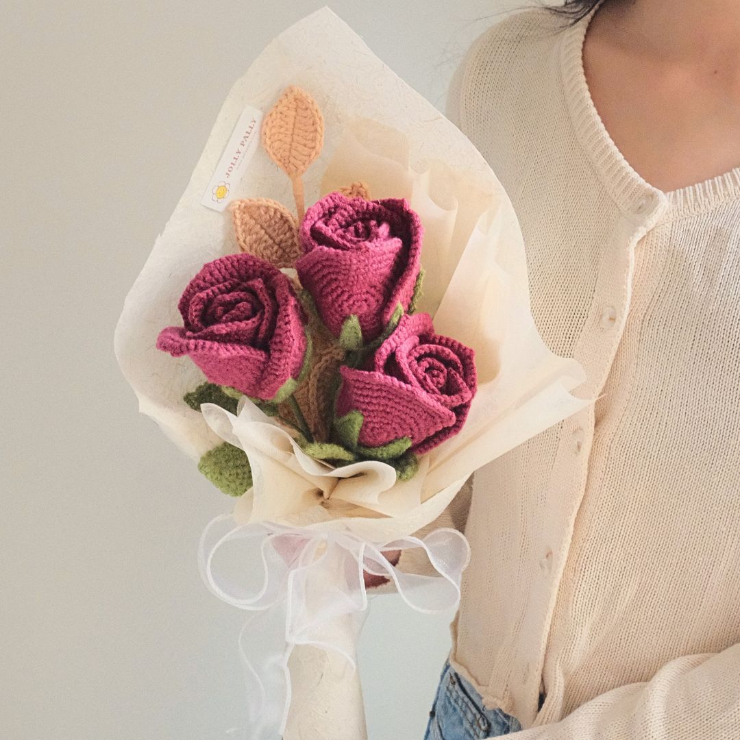 Amour Rouge - Premium Crochet Red Rose Flower Bouquet