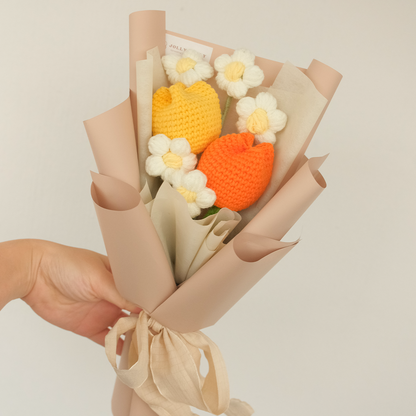 crochet flower bouquet chubby tulips in orange with daisy