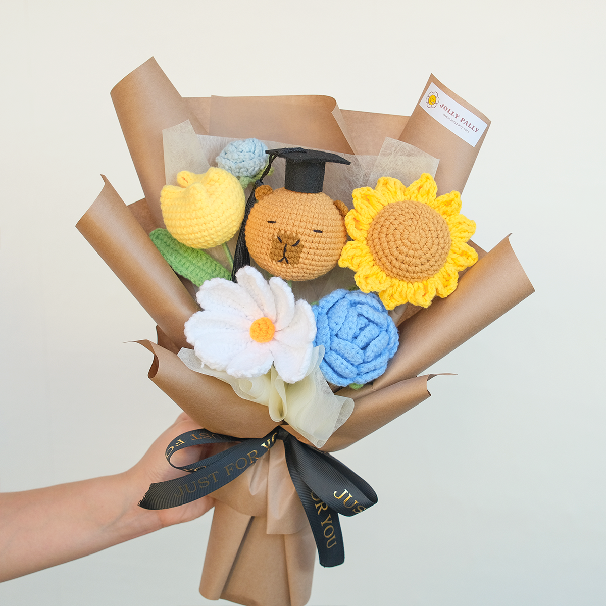 graduation crochet flowers with capybara bouquet