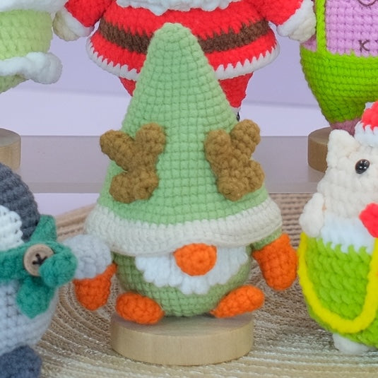 Crochet Christmas Gnome Keychain