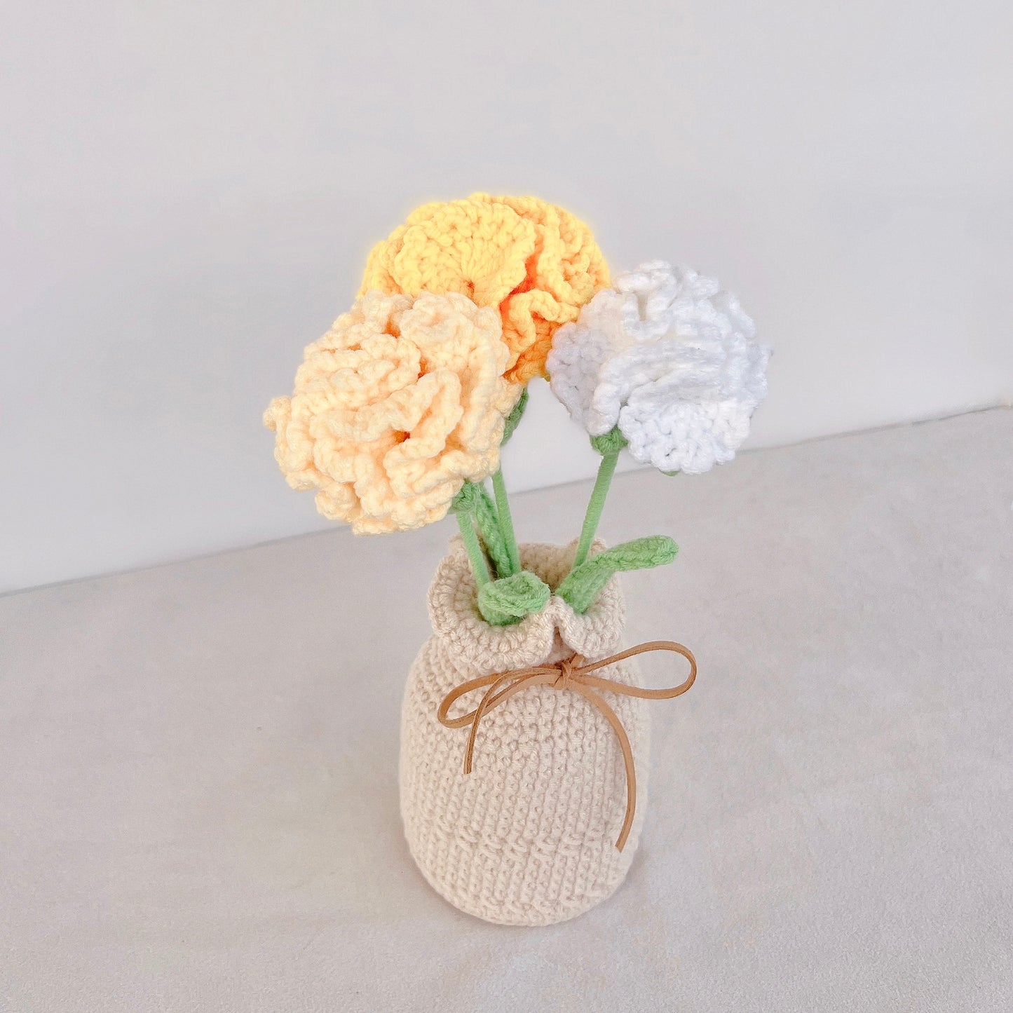 Crochet Carnation Vase