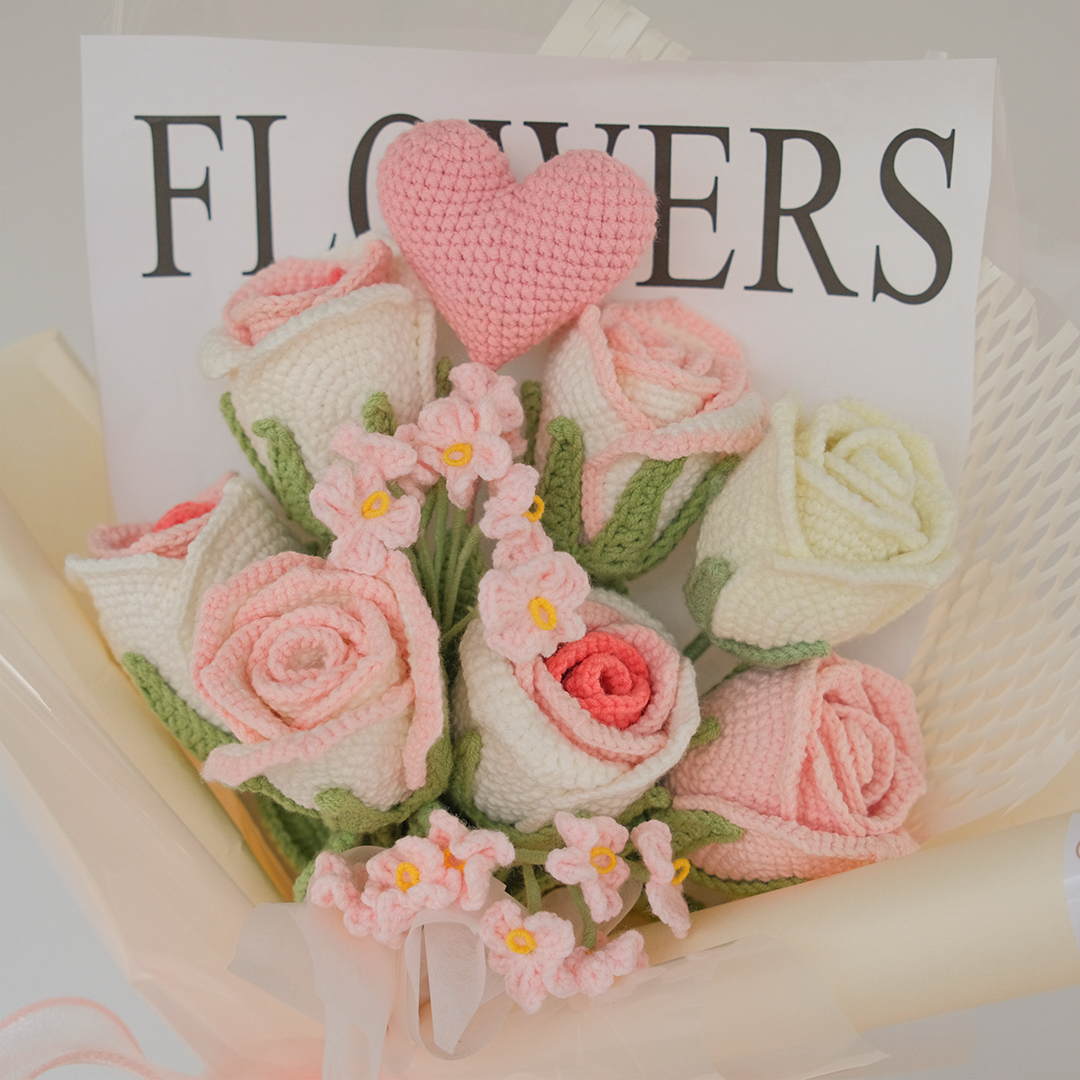 Infinite Love (Pink) - Crochet Premium 9 Stalk Roses Bouquet