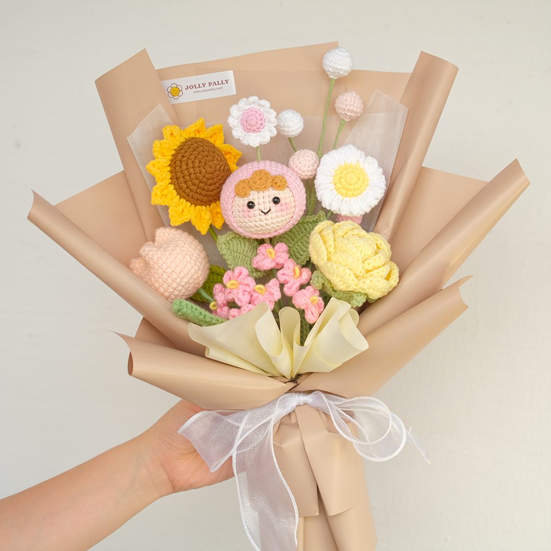 Jolly Chub - Graduation Doll Crochet Flower Bouquet