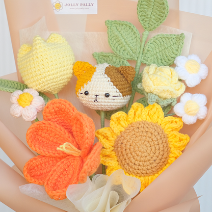 Graduation Crochet Cat Flower Bouquet with graduation hat