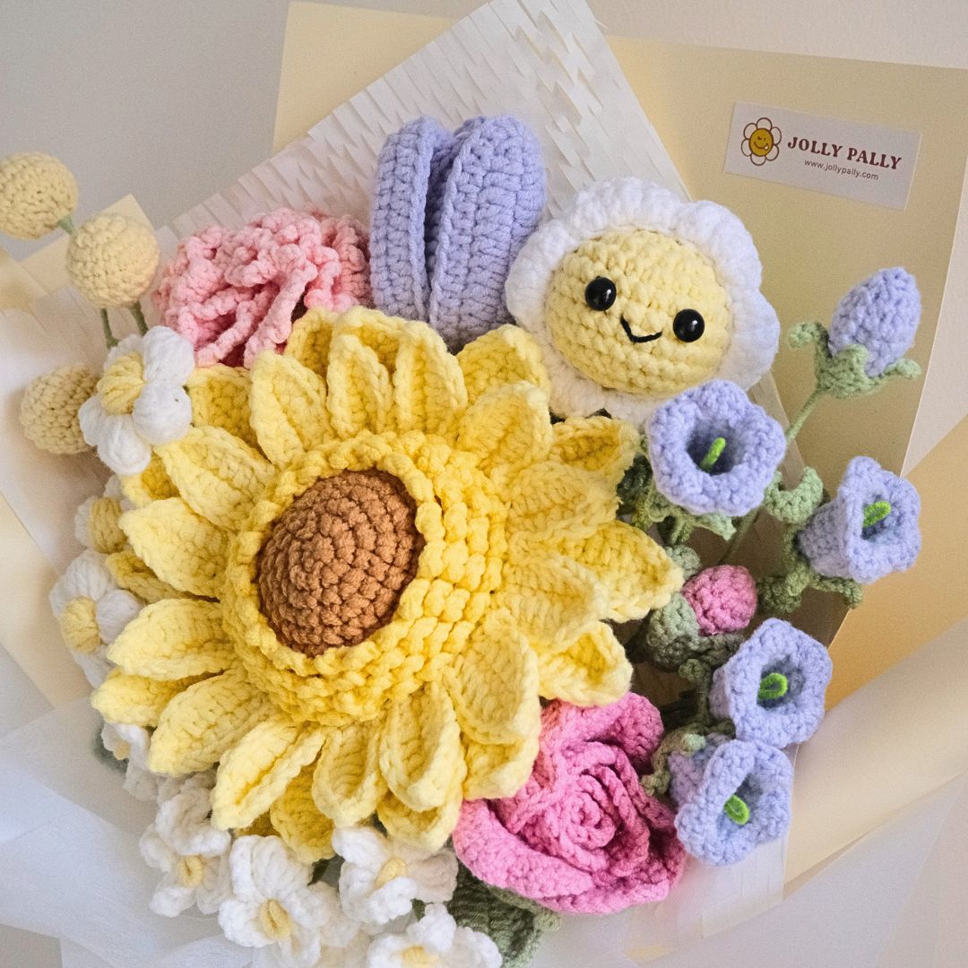 Cheeky Posies - Mini Daisy Crochet Flower Bouquet